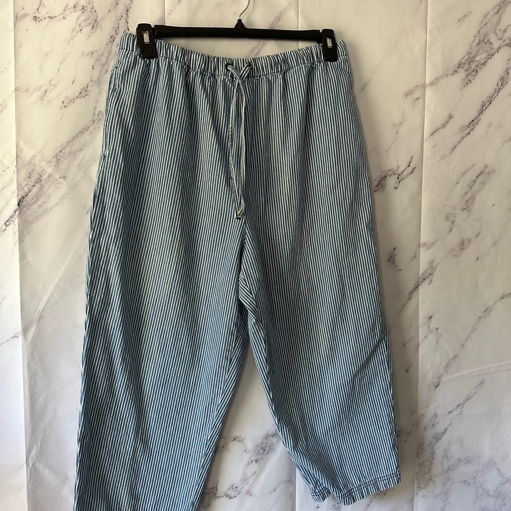 VTG 90s DENIM & CO STRIPED STRETCH WAIST DENIM CROPPED ANKLE PANTS BLUE/WHITE - Picture 2 of 8